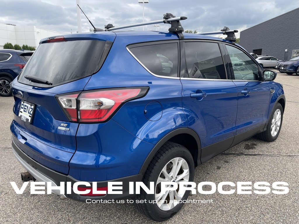 2017 Ford Escape SE photo 3