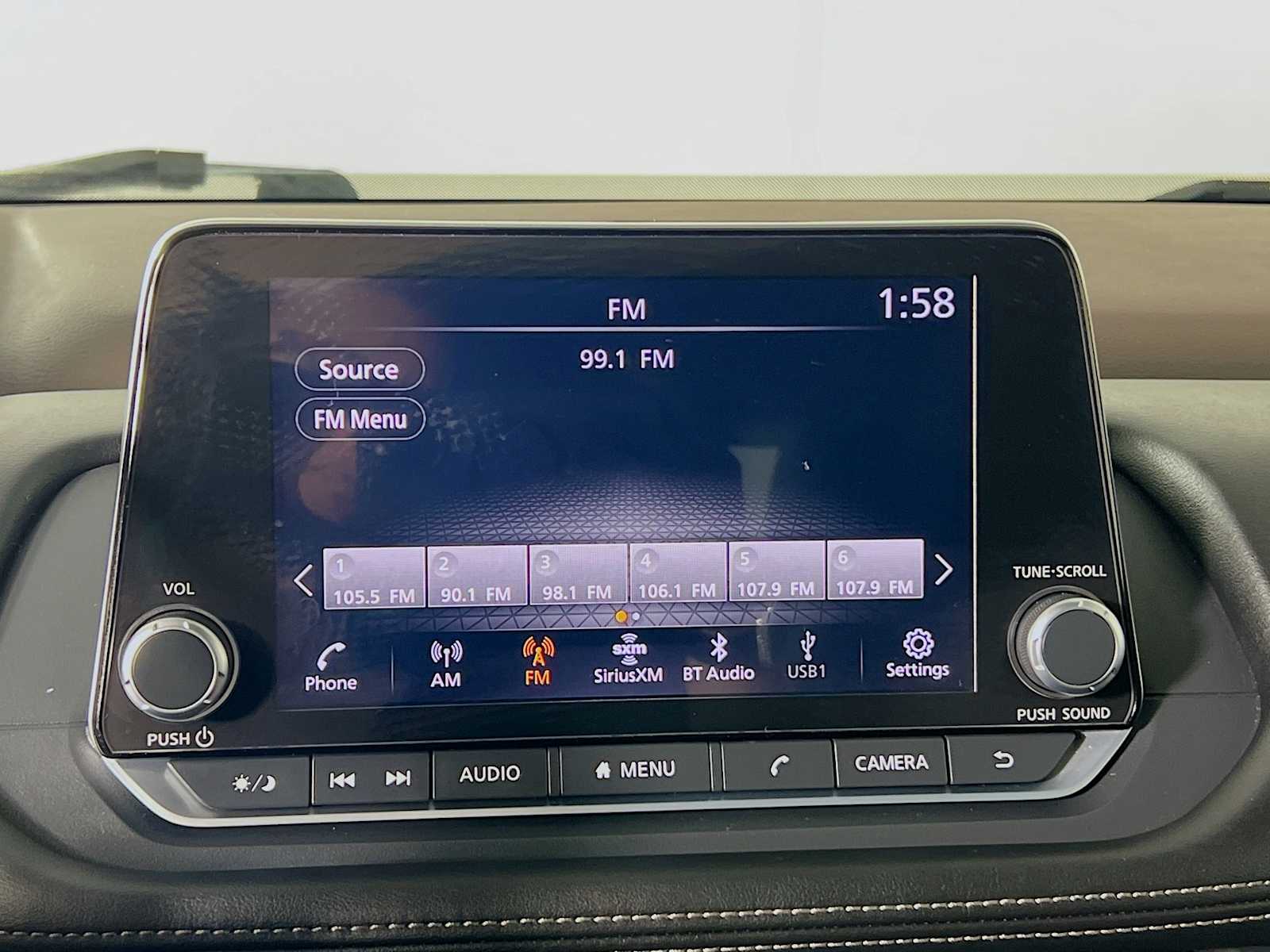 2023 Nissan Rogue SV photo 14