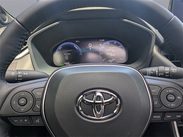 2025 Toyota RAV4 Hybrid XSE photo 31