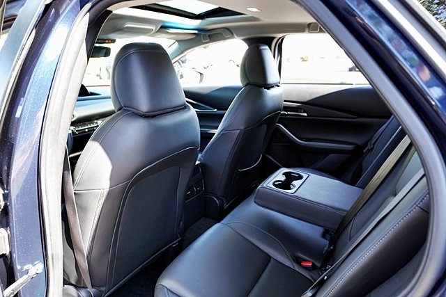 2024 Mazda CX-30 2.5 S Preferred photo 2