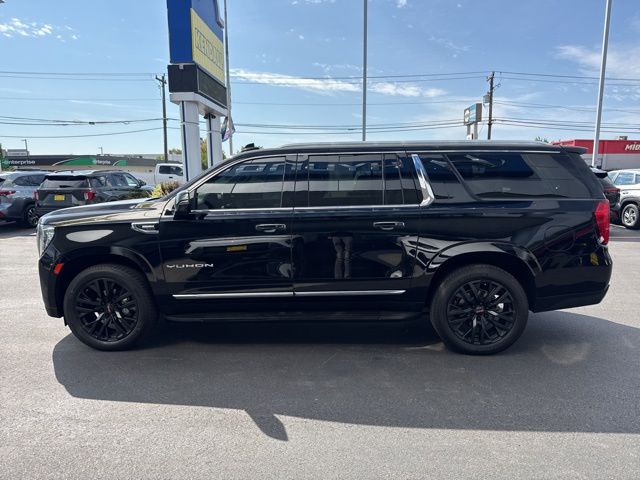 2021 Gmc Yukon XL SLT photo 5