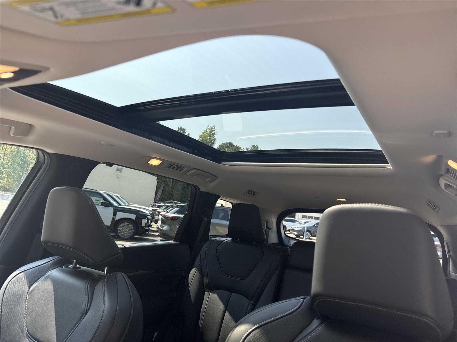 2025 Toyota RAV4 LE photo 20