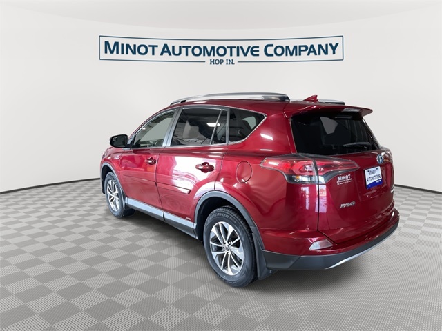 2018 Toyota RAV4 Hybrid XLE photo 6