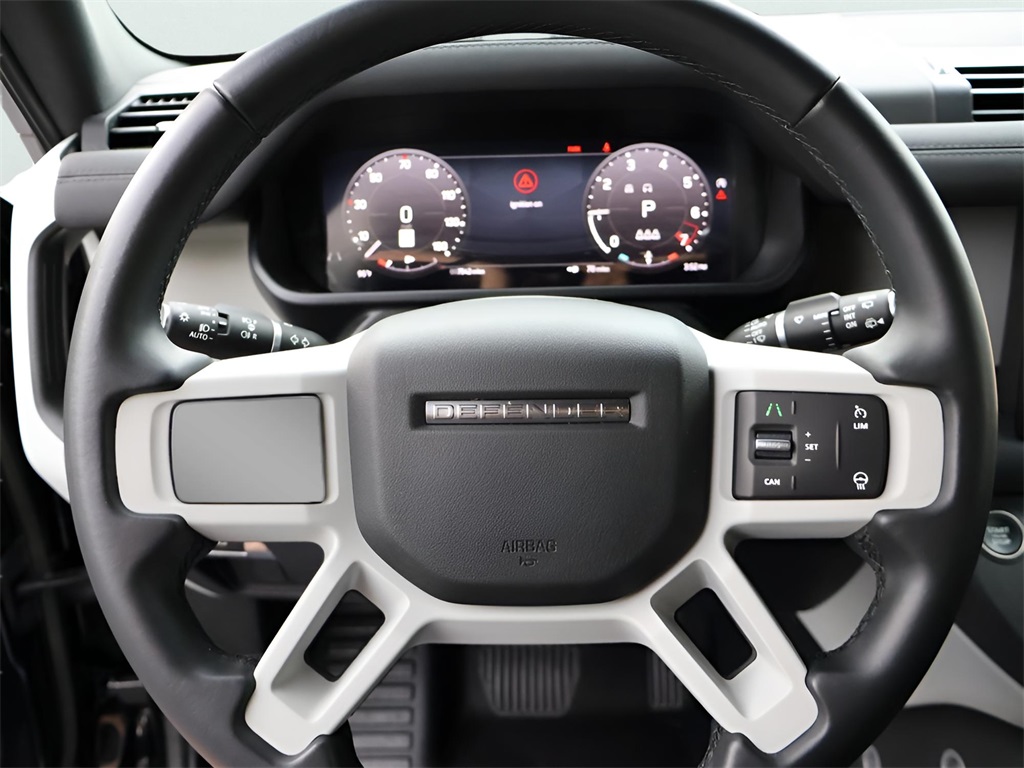 2023 Land Rover Defender 130 SE photo 26