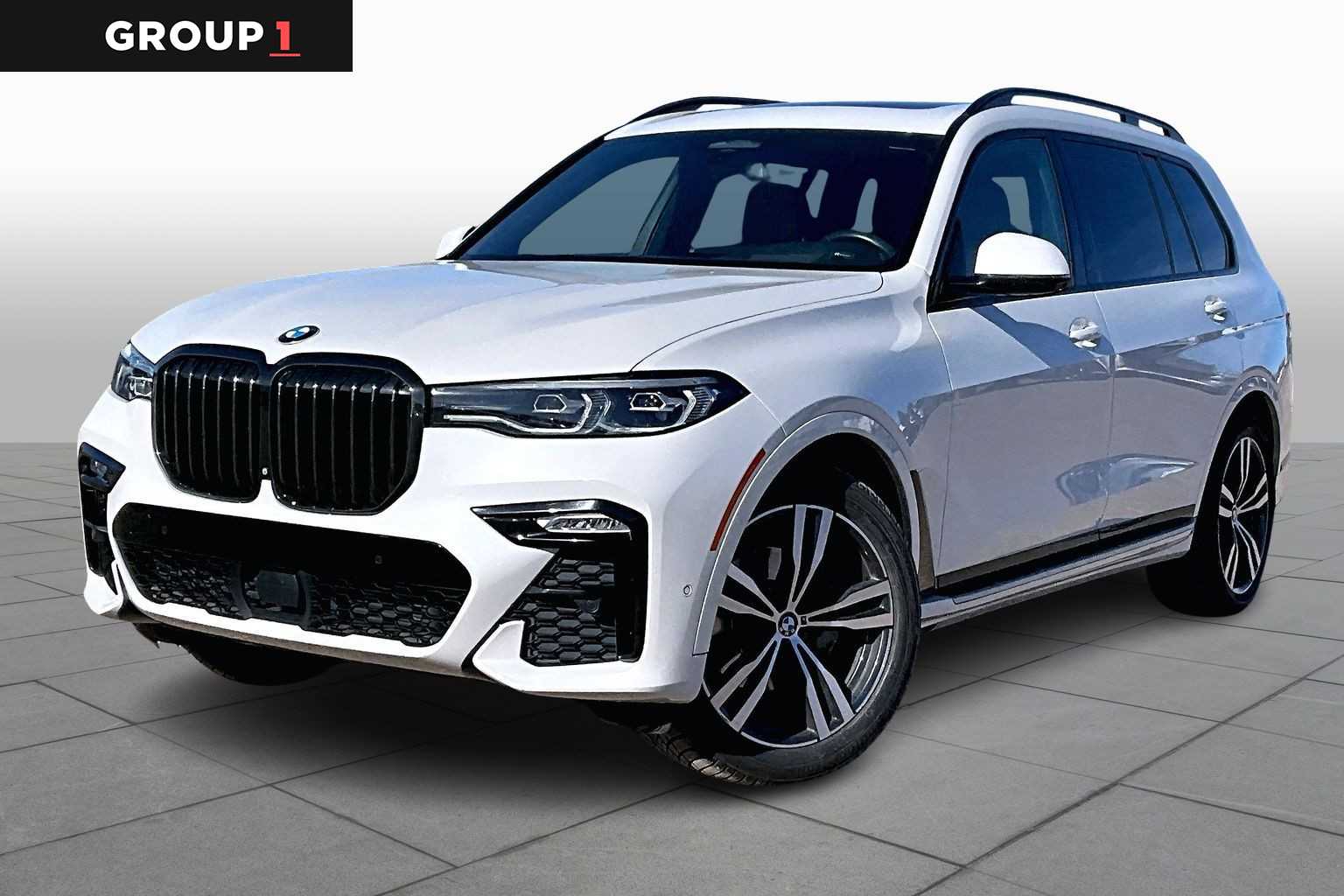 2022 BMW X7 40i's photo