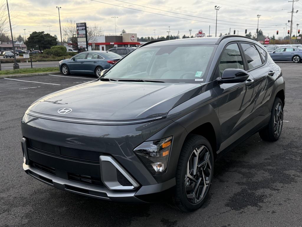 2026 Hyundai Kona SEL photo 4