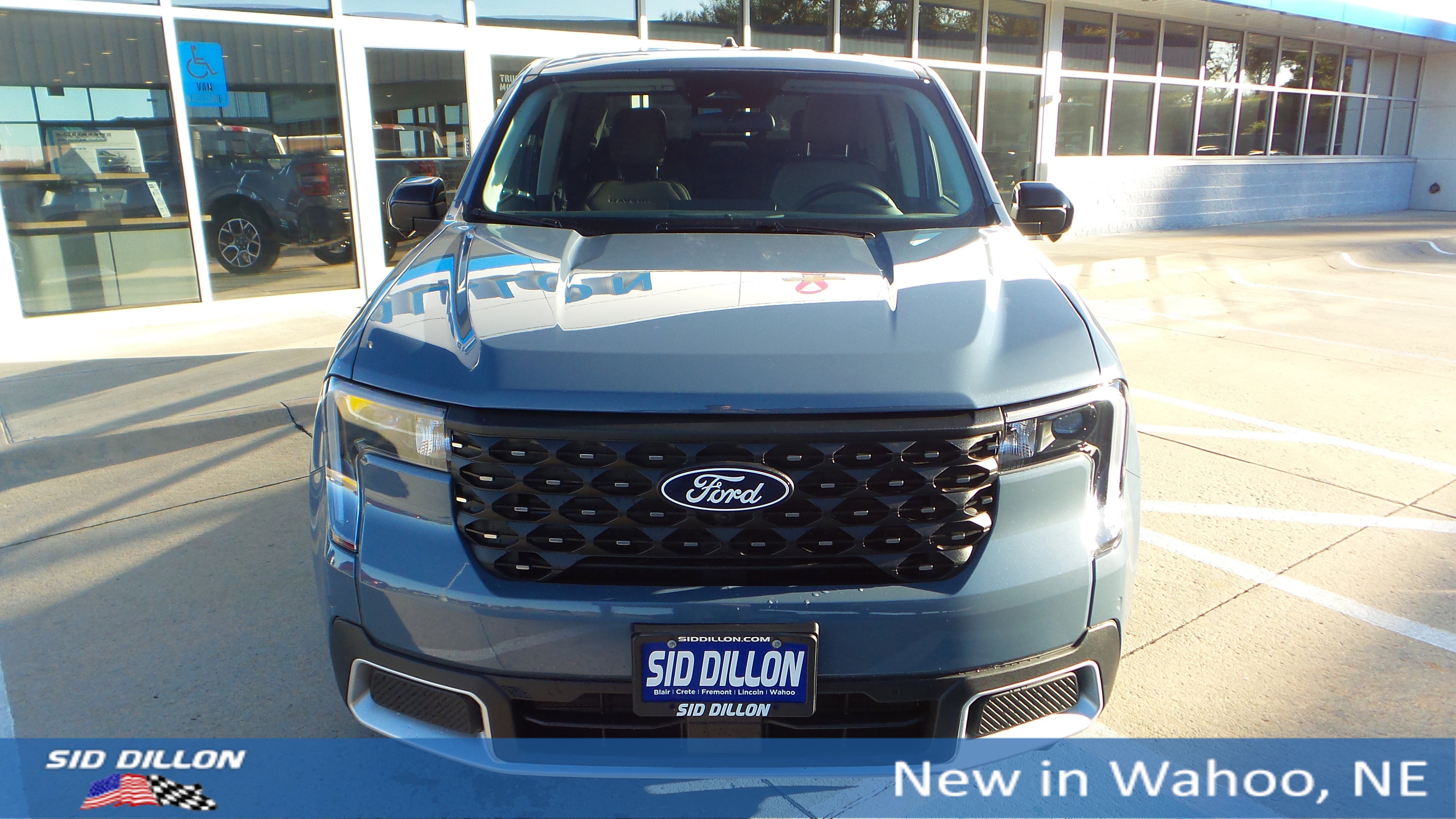 2025 Ford Maverick Lariat photo 4