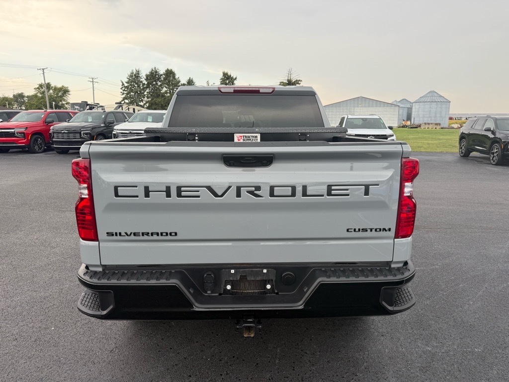 2024 Chevrolet Silverado 1500 Custom Trail Boss photo 3