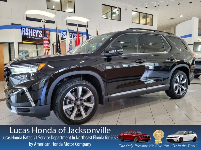 2025 Honda Pilot Elite's photo