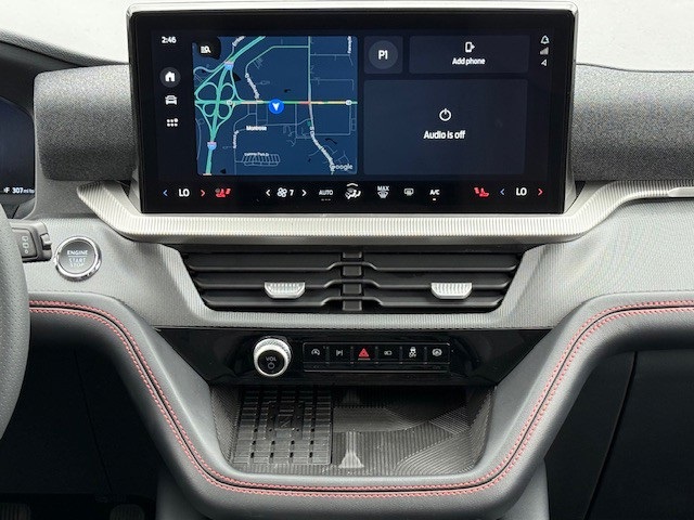 2025 Ford Explorer ST-Line photo 21
