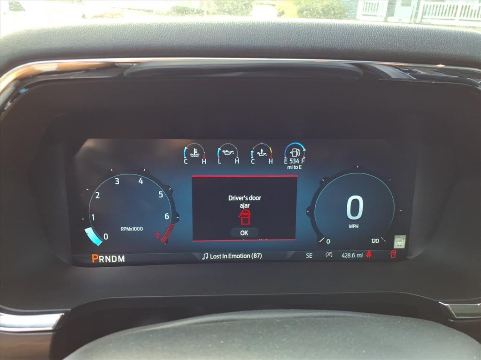 2025 Ford F-150 Lariat photo 14