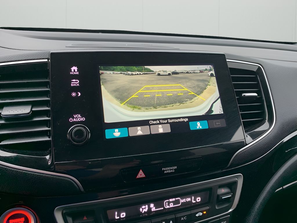 2022 Honda Pilot Touring photo 20