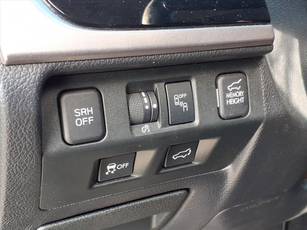 2018 Subaru Forester Touring photo 8