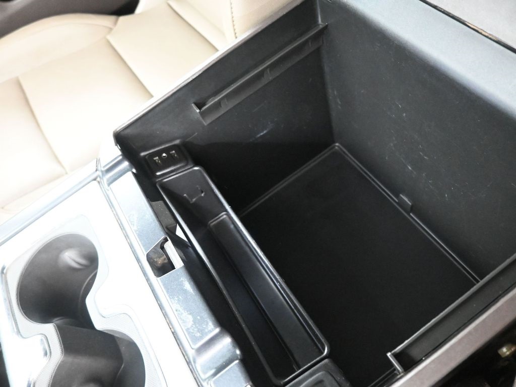 2018 Gmc Sierra 1500 SLT photo 3