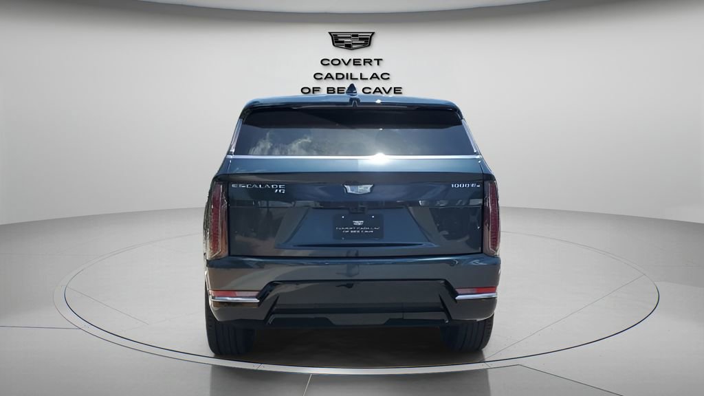 2026 Cadillac Escalade IQ Luxury photo 7