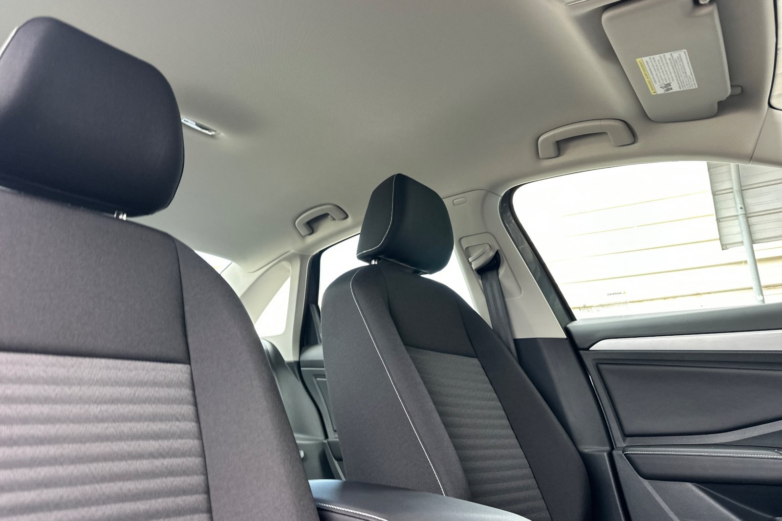 2025 Volkswagen Jetta 1.5T S photo 14