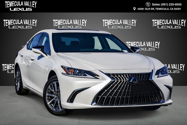 2025 Lexus ES 350's photo