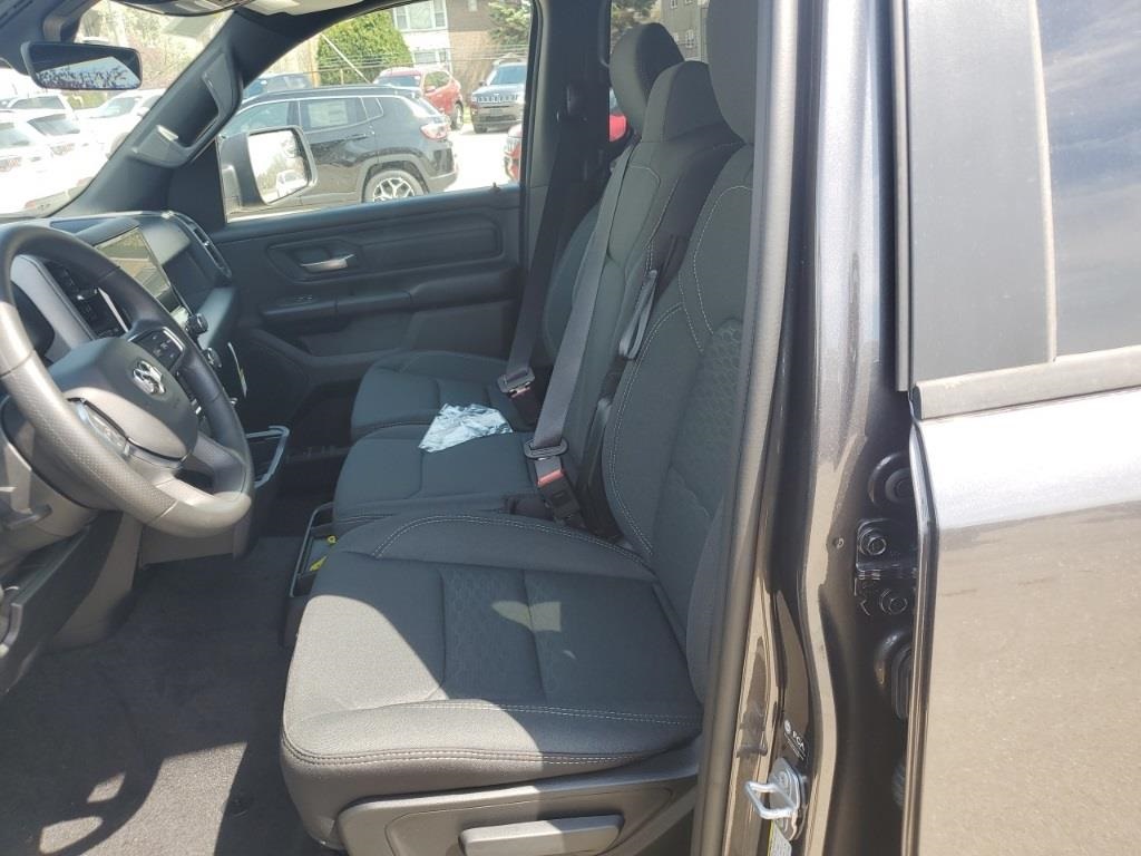 2025 Ram 1500 Tradesman photo 12
