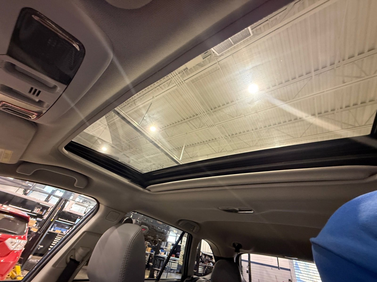 2018 Subaru Outback Limited photo 4