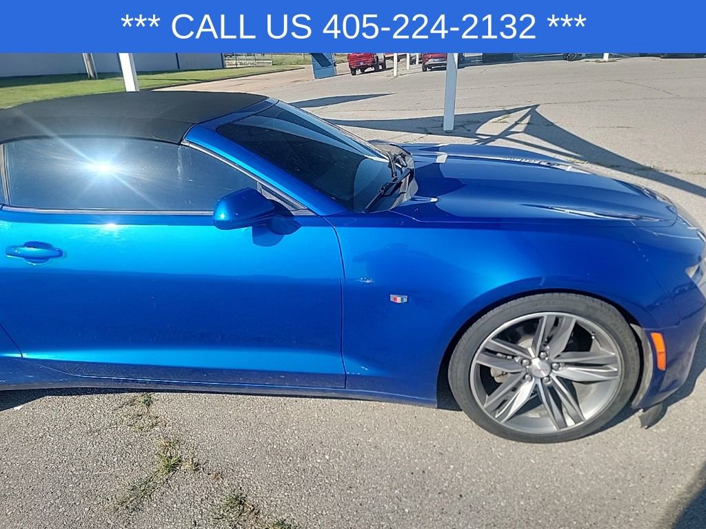 2017 Chevrolet Camaro 2LT photo 23