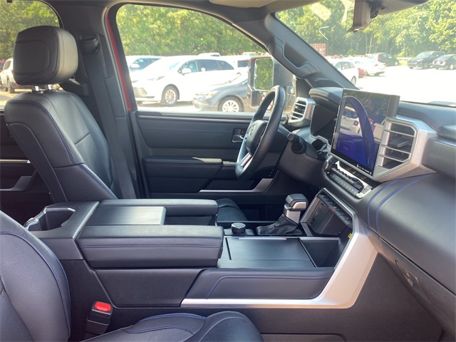 2022 Toyota Tundra Platinum photo 12