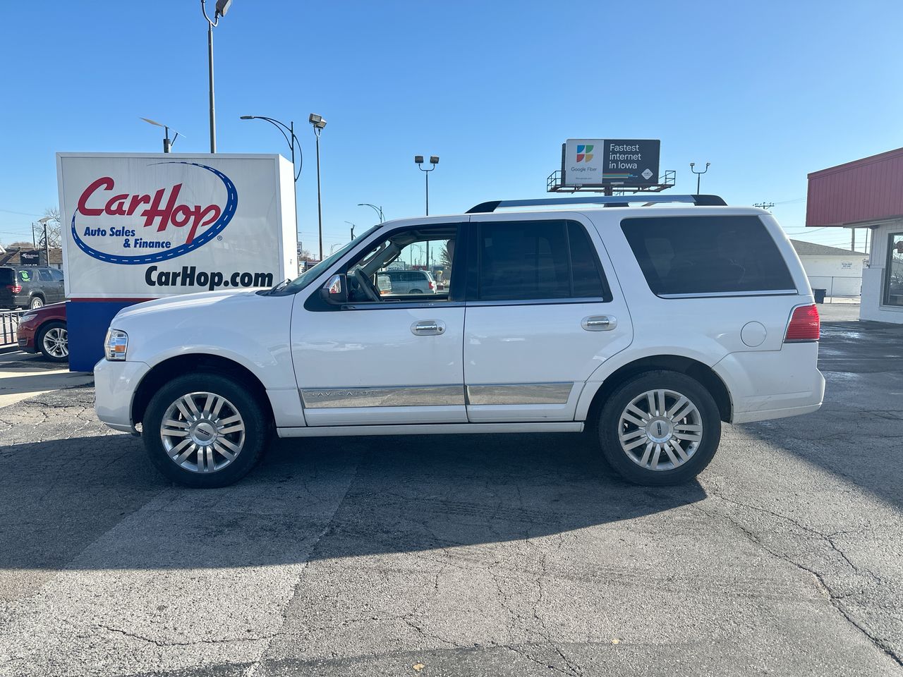 2014 Lincoln Navigator Base