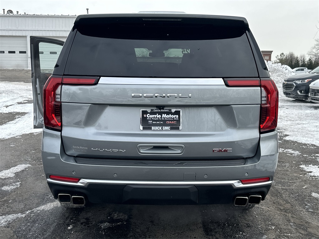 2025 GMC YUKON - Image 24