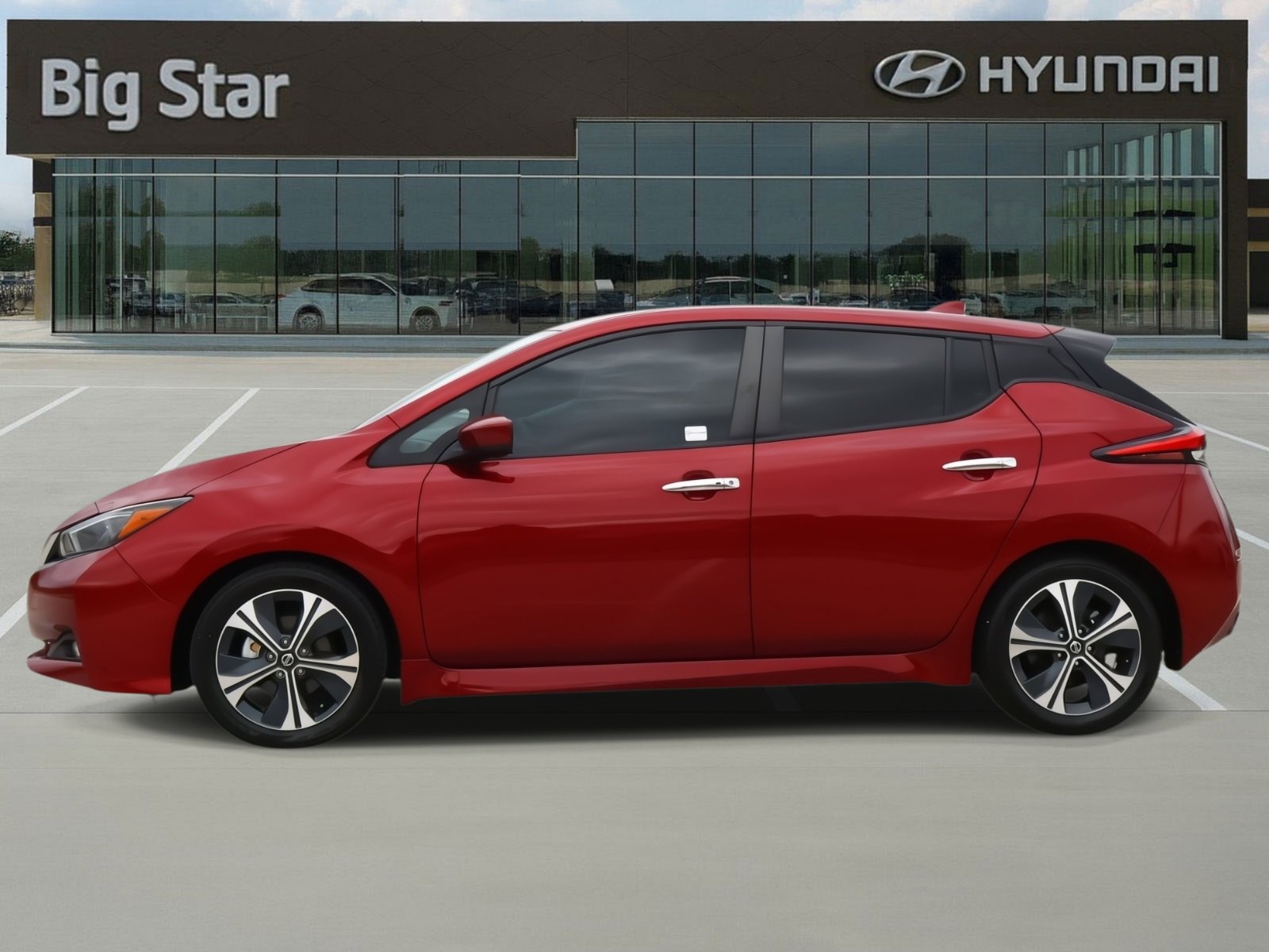 Used 2022 Nissan LEAF SV with VIN 1N4AZ1CV2NC556460 for sale in Friendswood, TX