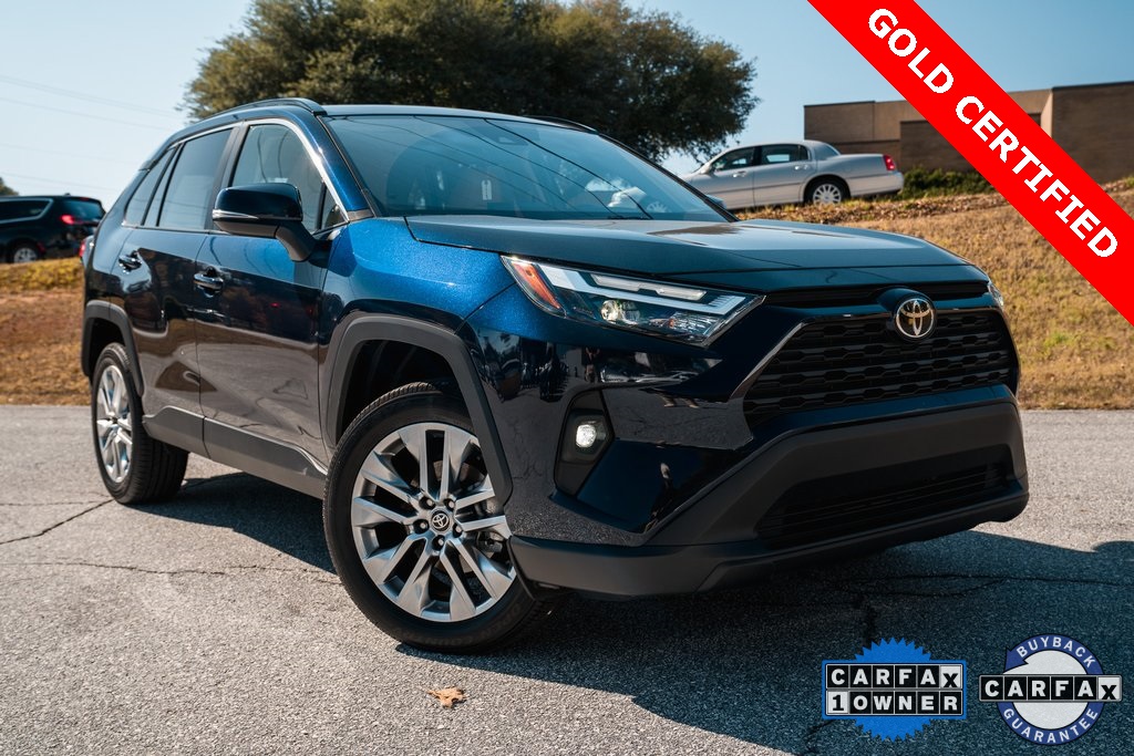 2025 Toyota RAV4 XLE Premium's photo