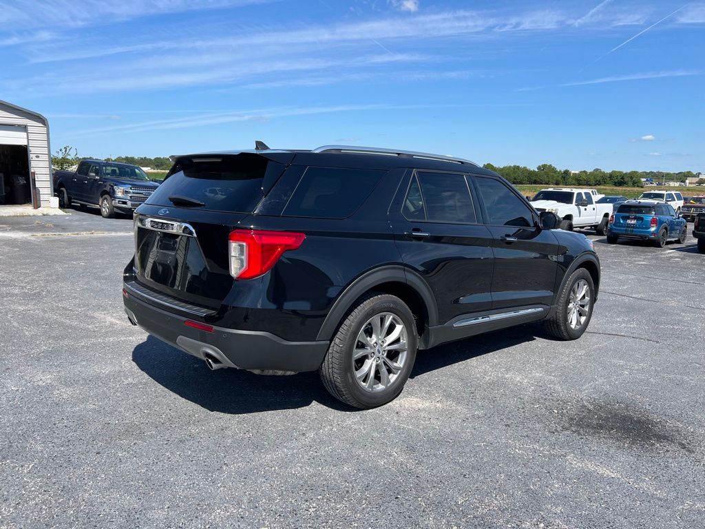 2022 Ford Explorer Limited photo 3