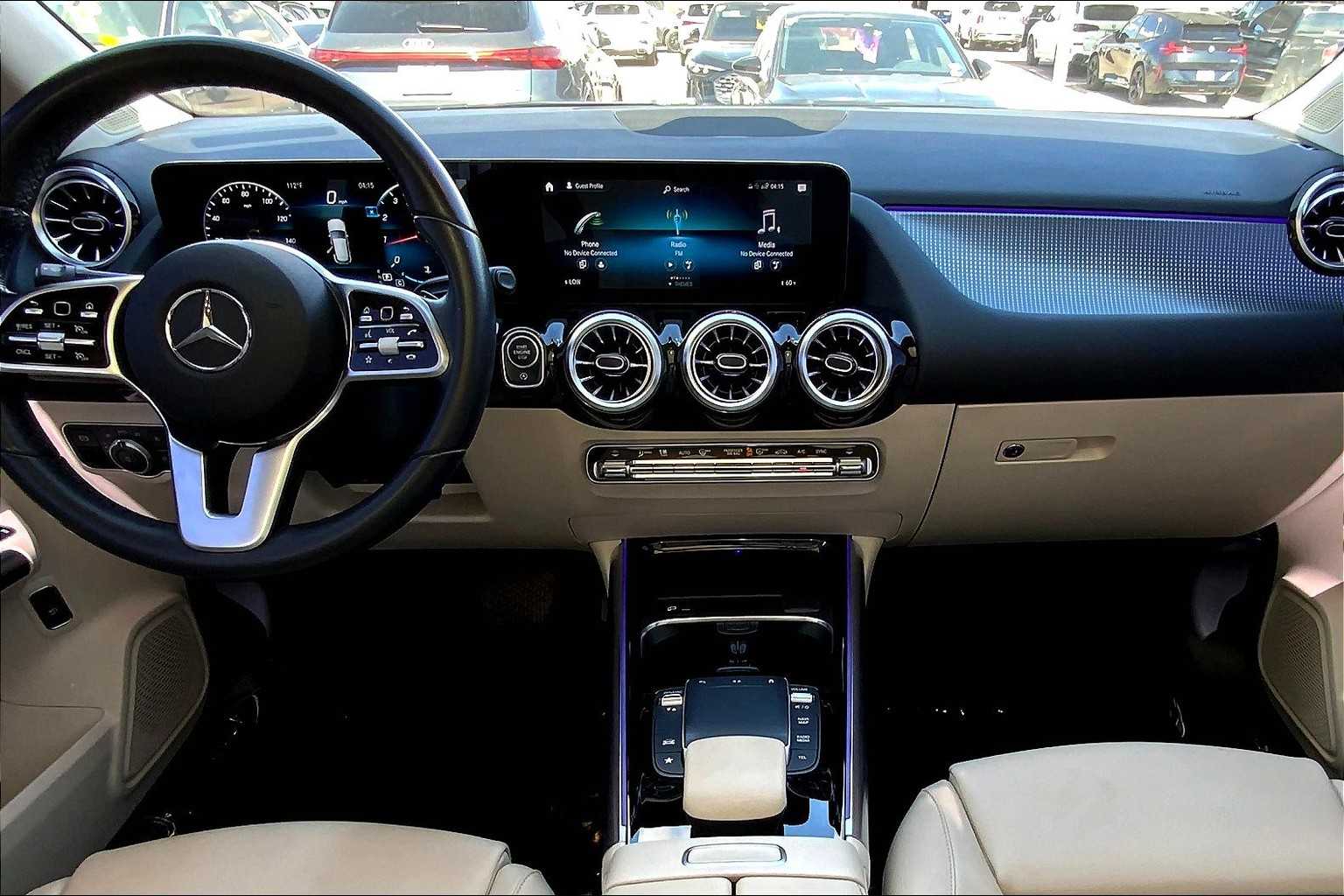 2022 Mercedes Benz GLA 250 4MATIC photo 13