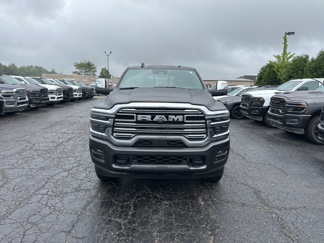 2025 Ram 2500 Laramie photo 3