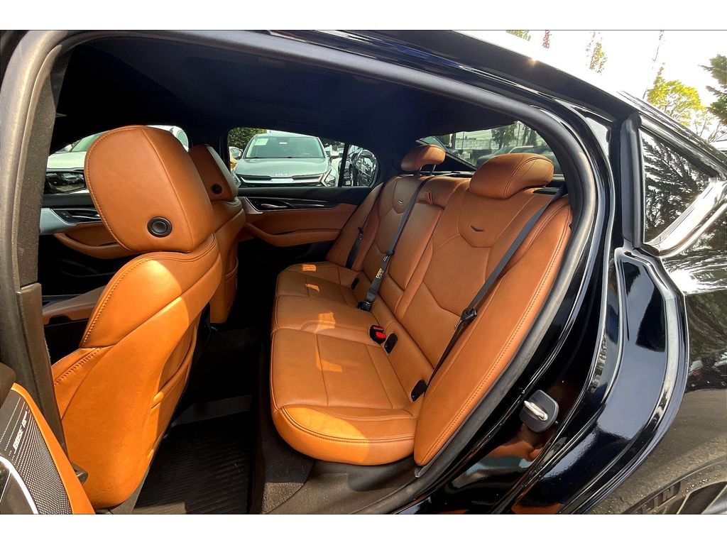 2021 Cadillac CT5 V photo 25