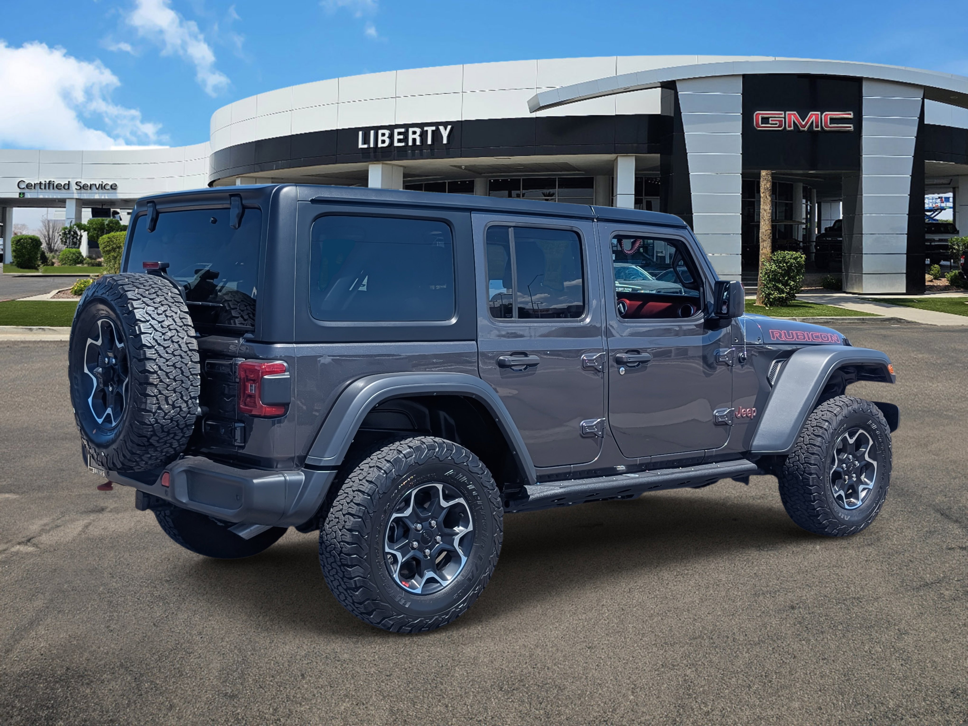 2023 Jeep Wrangler Rubicon photo 3