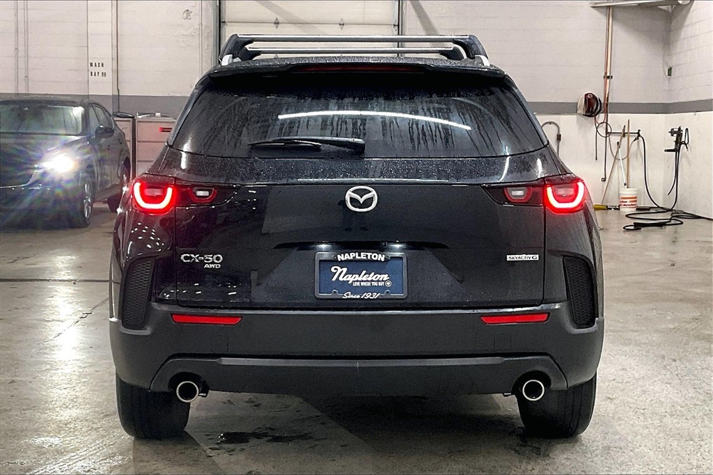2023 MAZDA CX-50 - Image 2