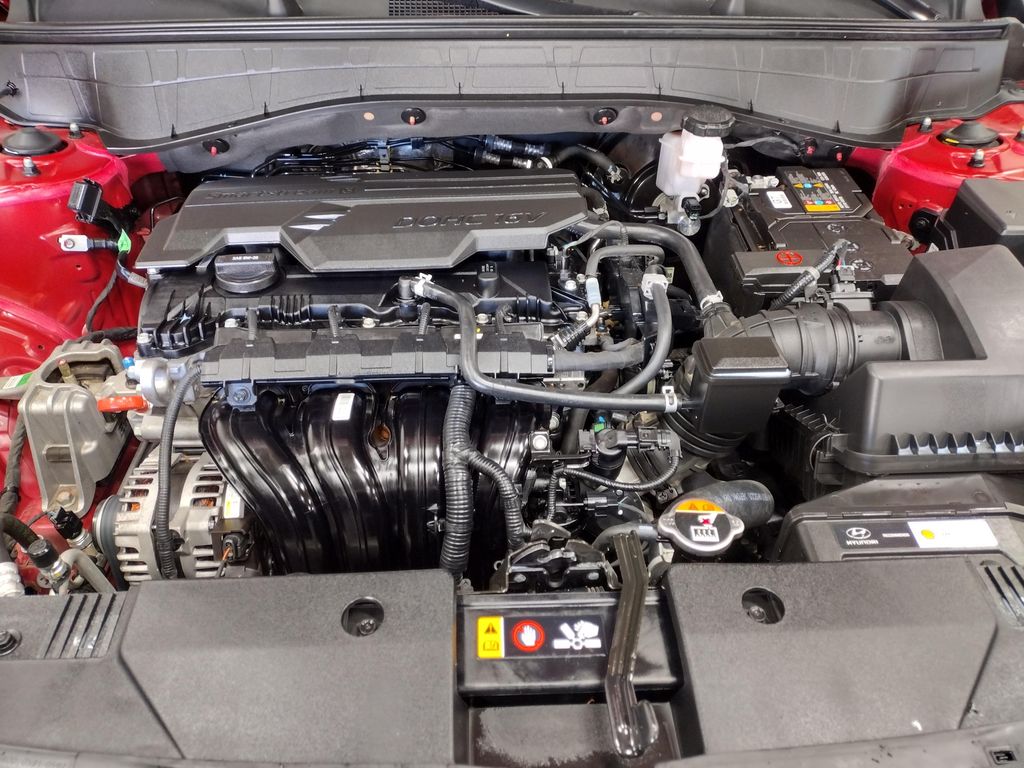2024 Hyundai Kona SEL photo 8