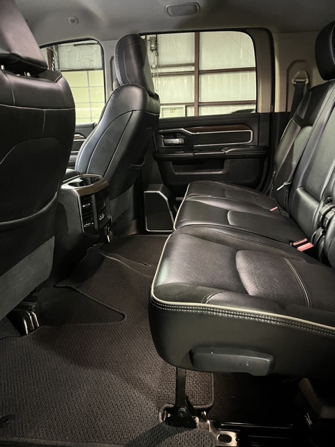 2022 Ram 2500 Laramie photo 9