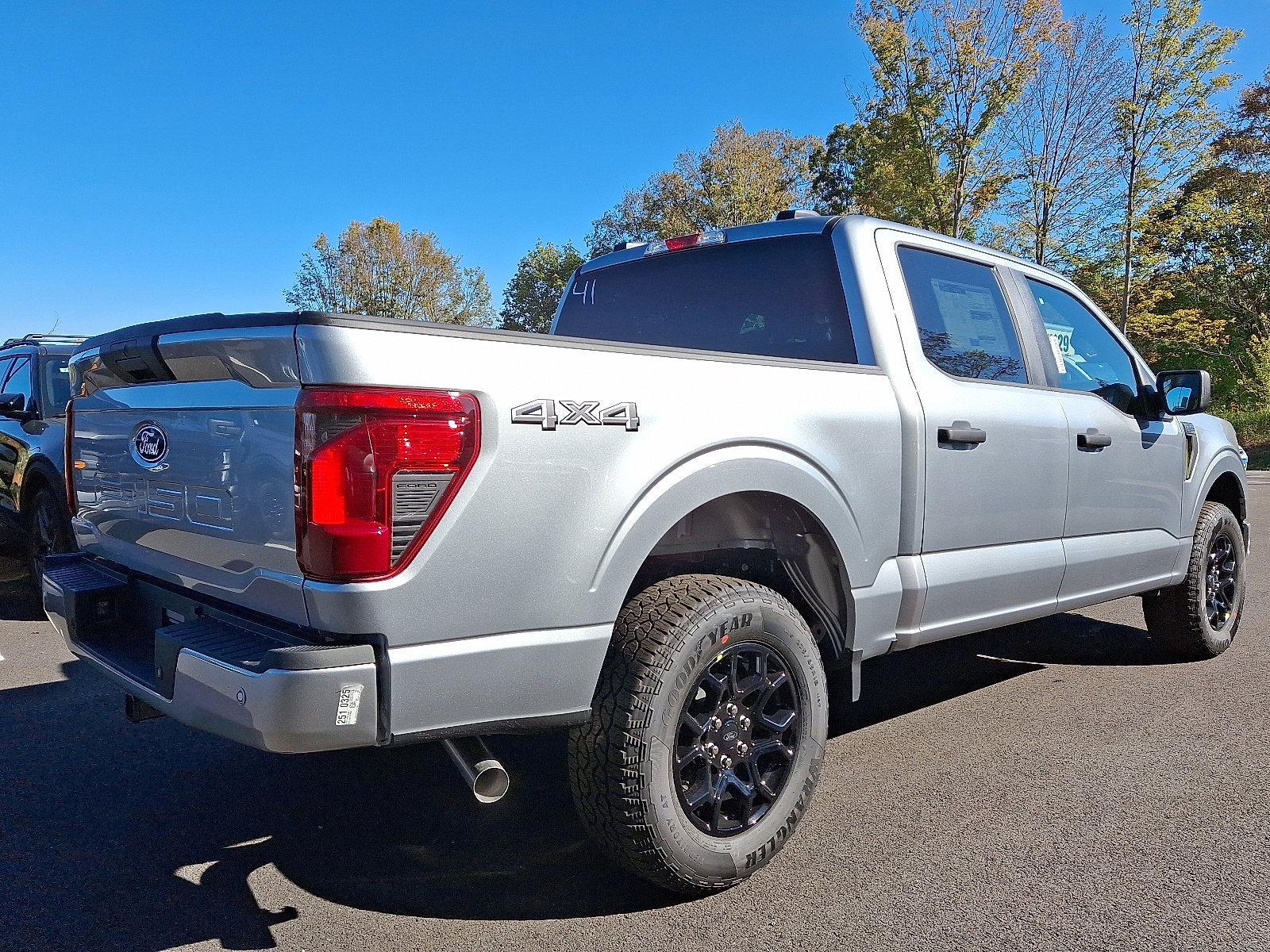 2025 Ford F-150 STX photo 4
