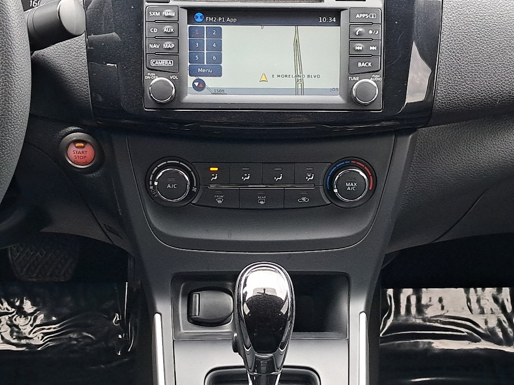 2017 Nissan Sentra photo 18