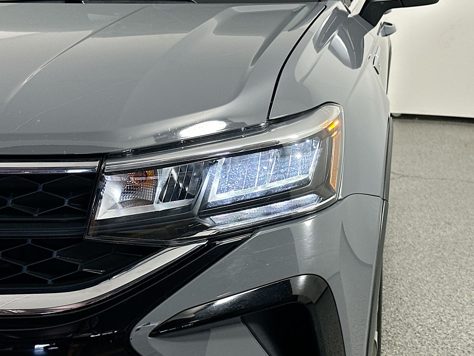 2022 Volkswagen Taos SE photo 7