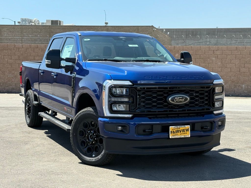 2026 Ford F-250 Lariat photo 2