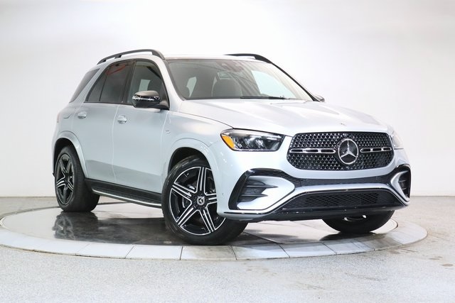 2025 Mercedes-Benz GLE GLE450E's photo