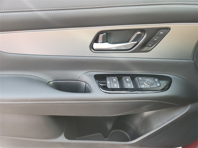 2025 Nissan Murano SL photo 16