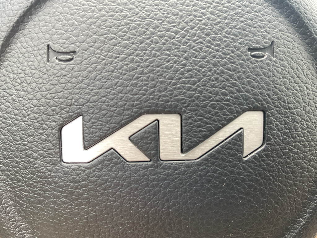 2023 Kia Rio S photo 22