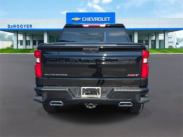 2025 Chevrolet Silverado RST photo 6