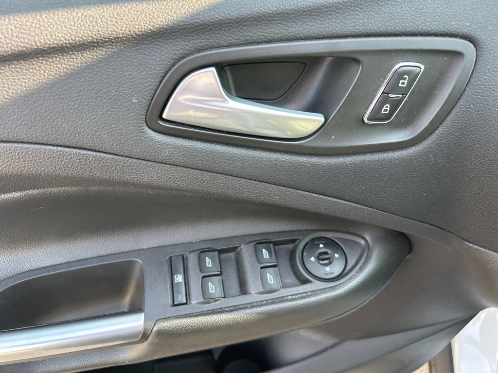 2016 Ford Escape SE photo 10