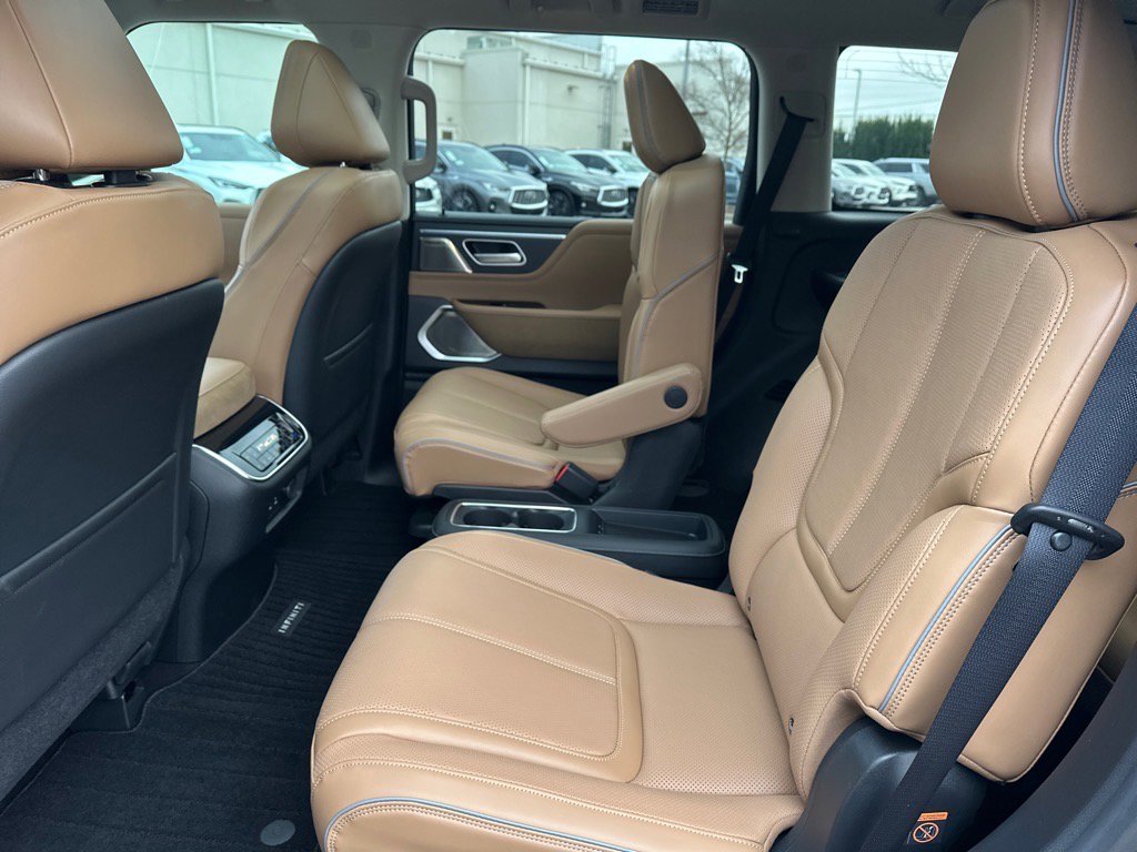 2025 Infiniti QX80 Sensory photo 15