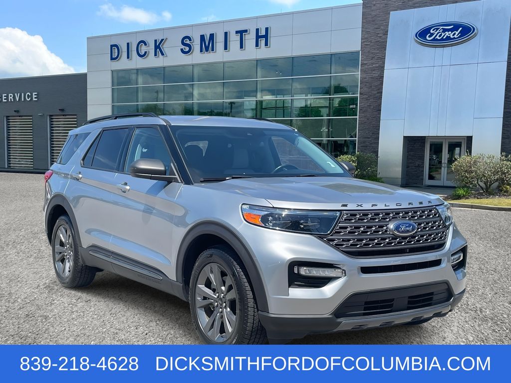 2021 Ford Explorer XLT's photo