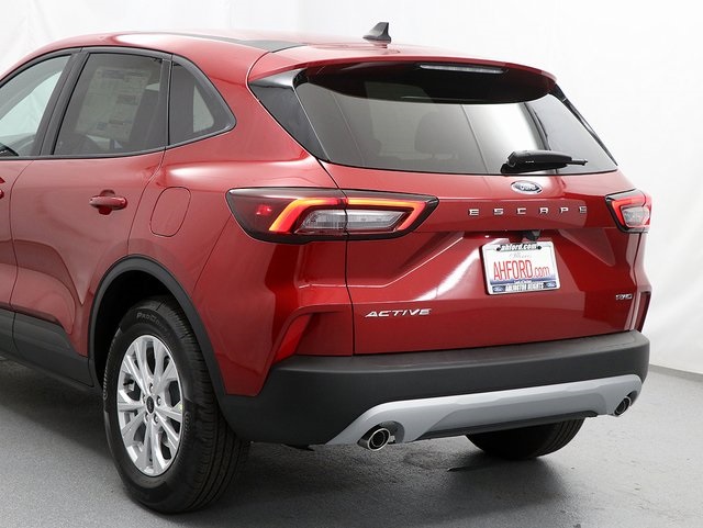 2025 Ford Escape Active photo 5