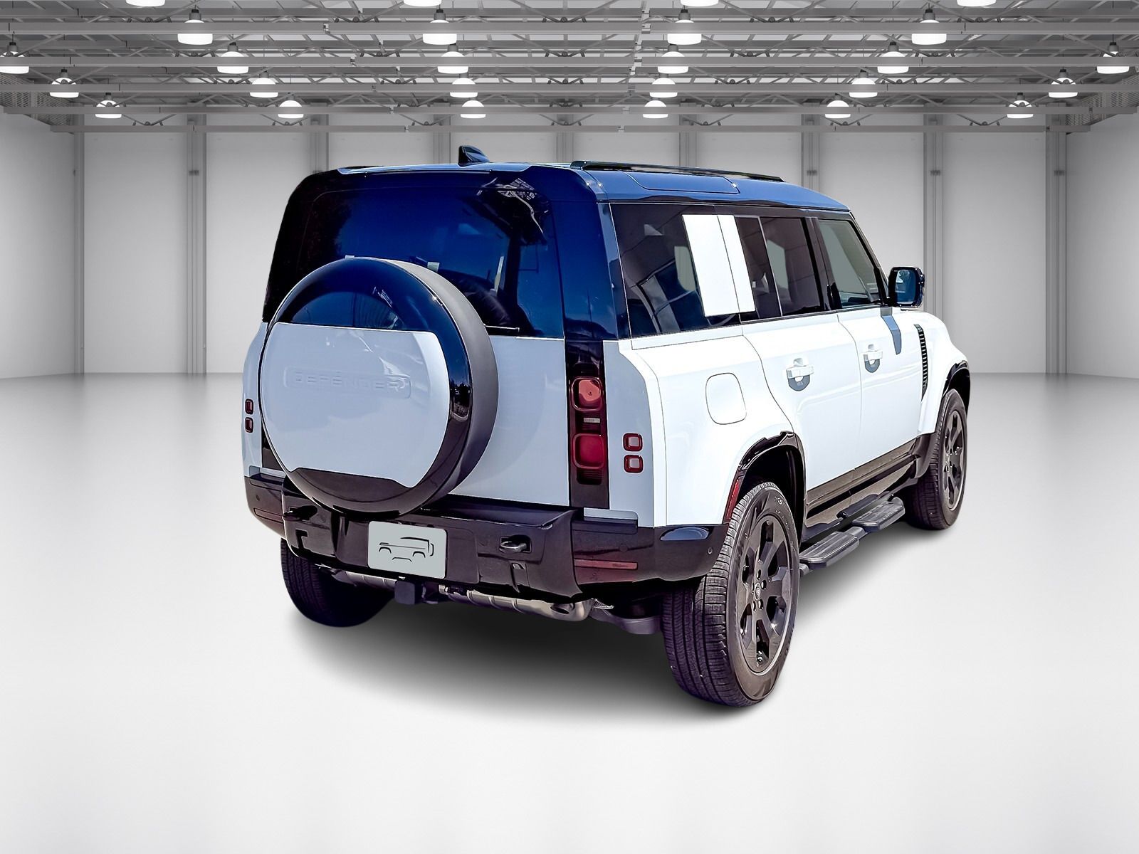 2025 Land Rover Defender 110 X-Dynamic SE photo 5